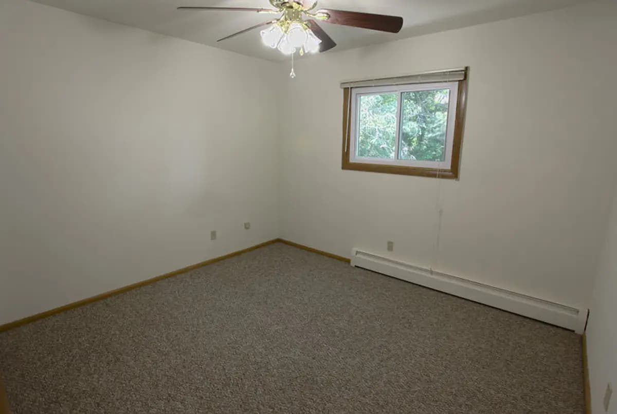 Greendale apartments for rent - image - 8.jpg