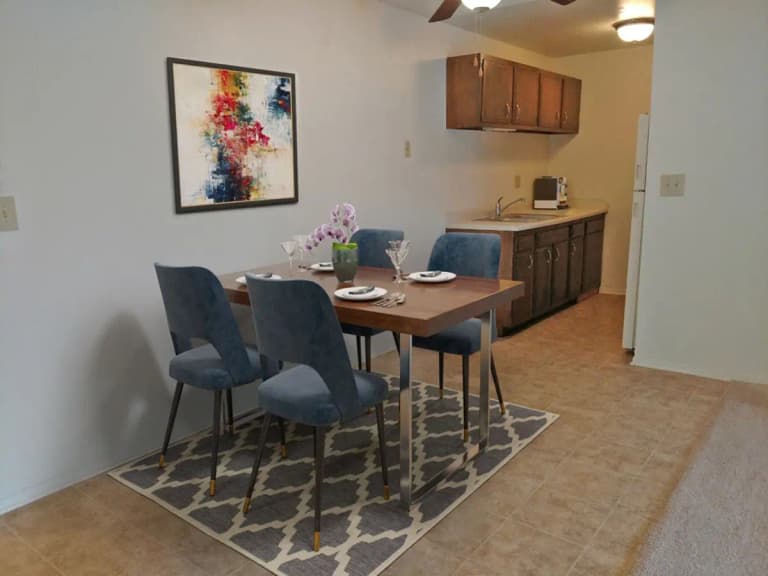 undefined apartments for rent - image - b3ab375365117b3c22874e4e1a58faf9.jpg