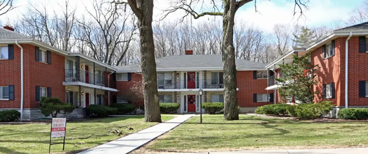 Greendale apartments for rent - image - northway-apartments-greendale-wi-building-photo.jpg