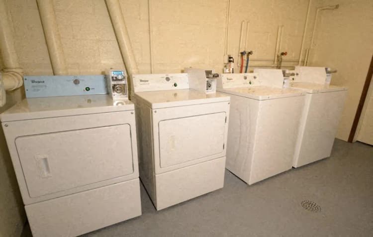 undefined apartments for rent - image - CollegeSquare-Laundry-WimmerCommunities--min.jpg